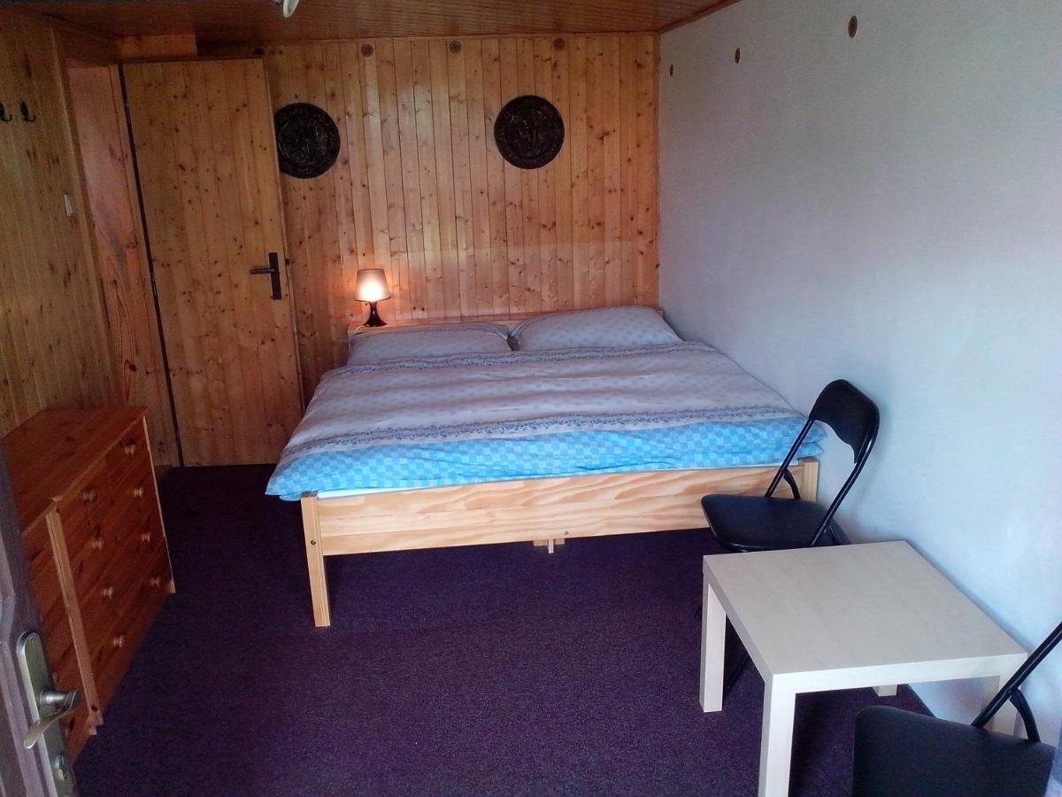 Chalupa Erika Dobšín Rom bilde